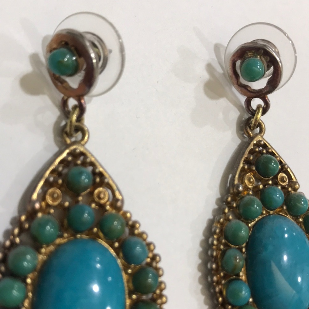 Fun turquoise statement earrings - Picture 3 of 6